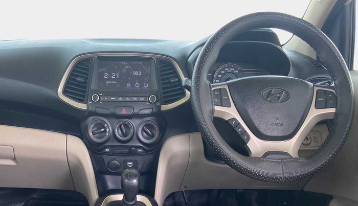 2020 Hyundai NEW SANTRO SPORTZ MT, Petrol, Manual, 17,407 km, Steering Wheel Close Up