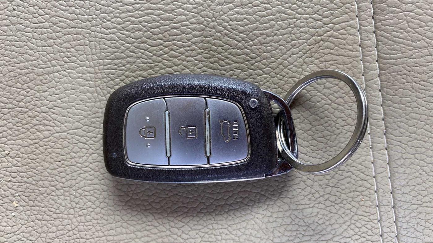 2015 Hyundai Elite i20 ASTA 1.2, Petrol, Manual, 81,846 km, Key Close Up