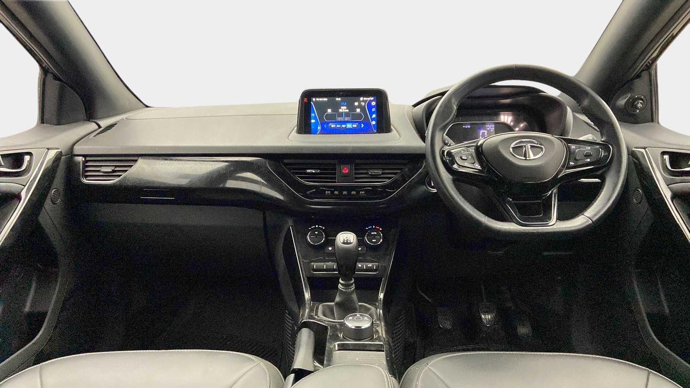 2022 Tata NEXON XZ PLUS (O) PETROL DARK EDITION, CNG, Manual, 28,067 km, Dashboard
