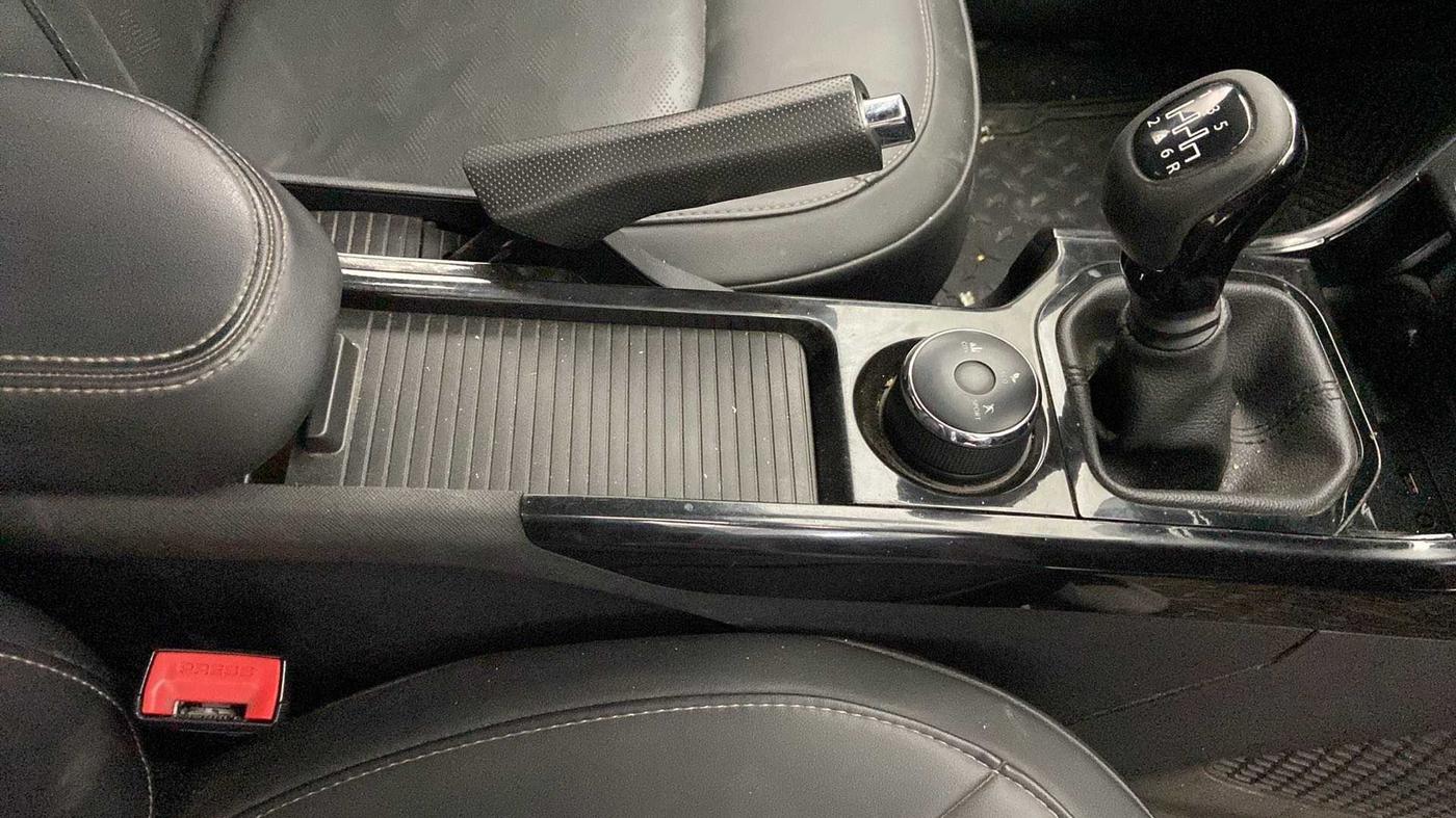 2022 Tata NEXON XZ PLUS (O) PETROL DARK EDITION, CNG, Manual, 28,067 km, Gear Lever
