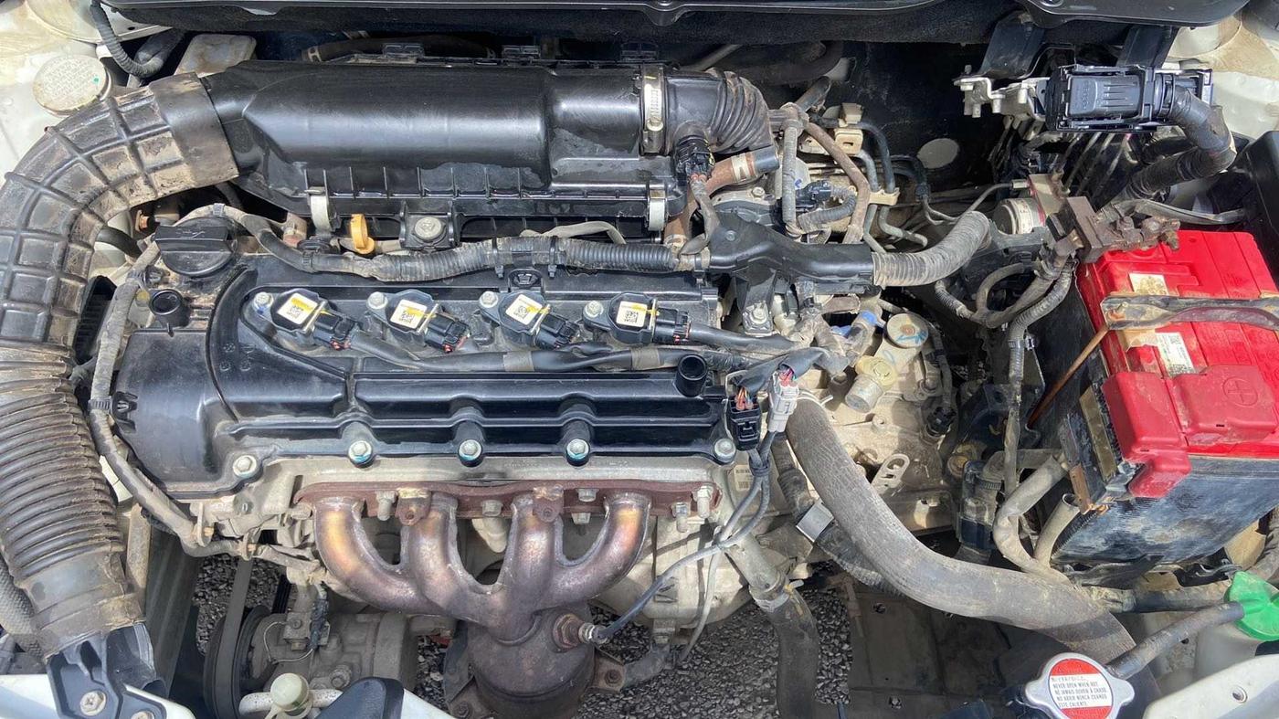 2017 Maruti Dzire VXI, Petrol, Manual, 73,997 km, Open Bonet