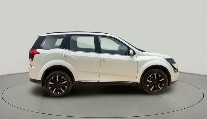 2020 Mahindra XUV500 W11 AT, Diesel, Automatic, 59,594 km, Right Side View