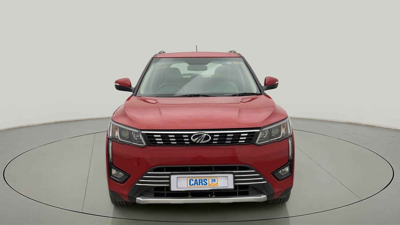 2021 Mahindra XUV300 W8 (O) 1.5 DIESEL, Diesel, Manual, 38,401 km, Front