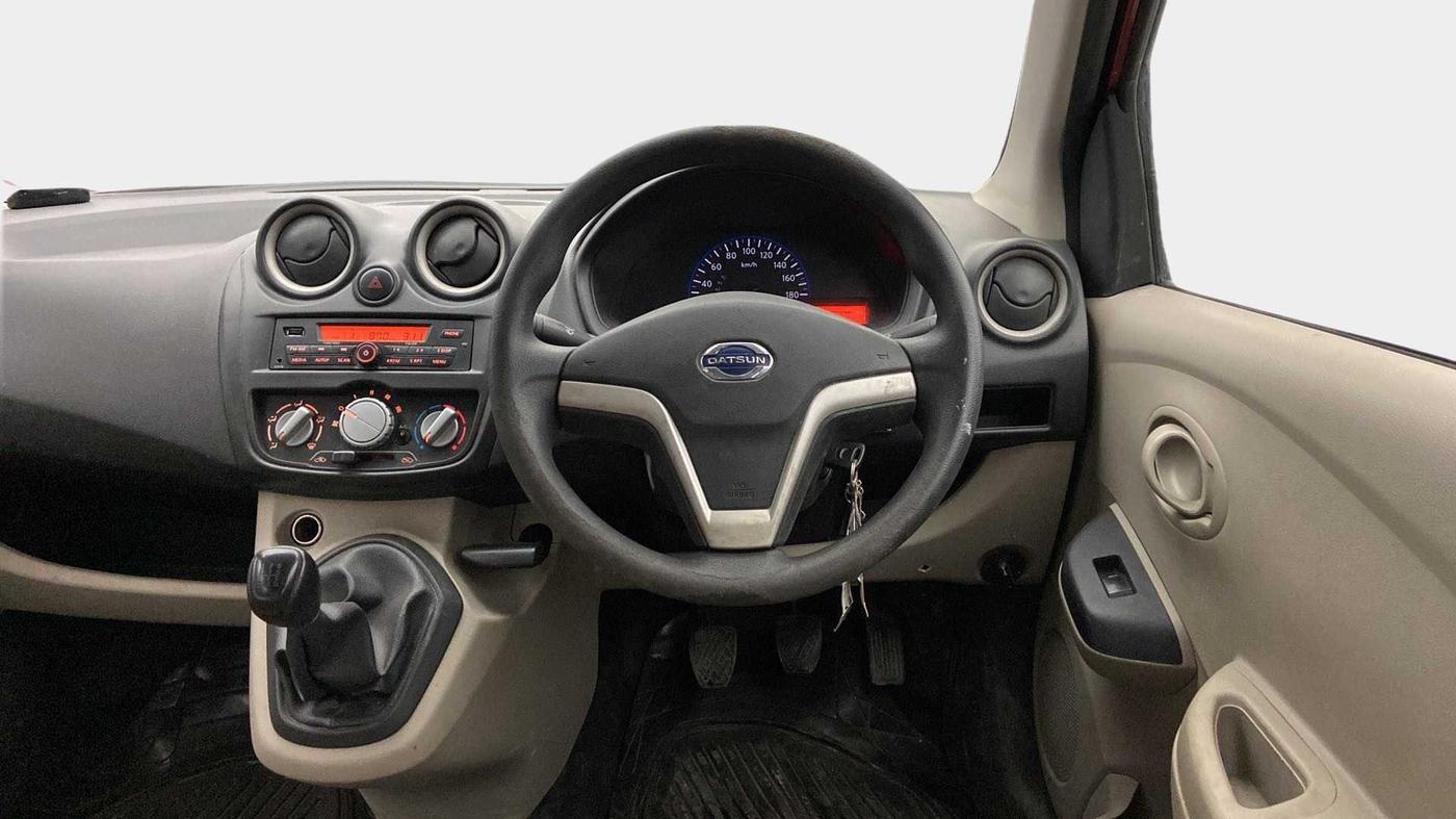 2018 Datsun Go Plus T (O), CNG, Manual, 23,412 km, Steering Wheel Close Up