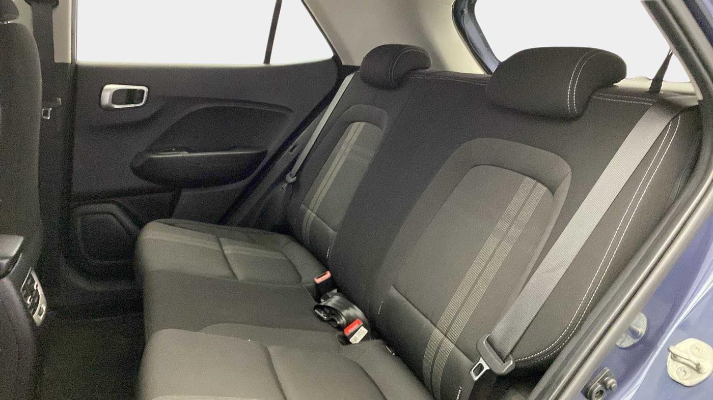2021 Hyundai VENUE S+ 1.2, Petrol, Manual, 22,367 km, Right Side Rear Door Cabin