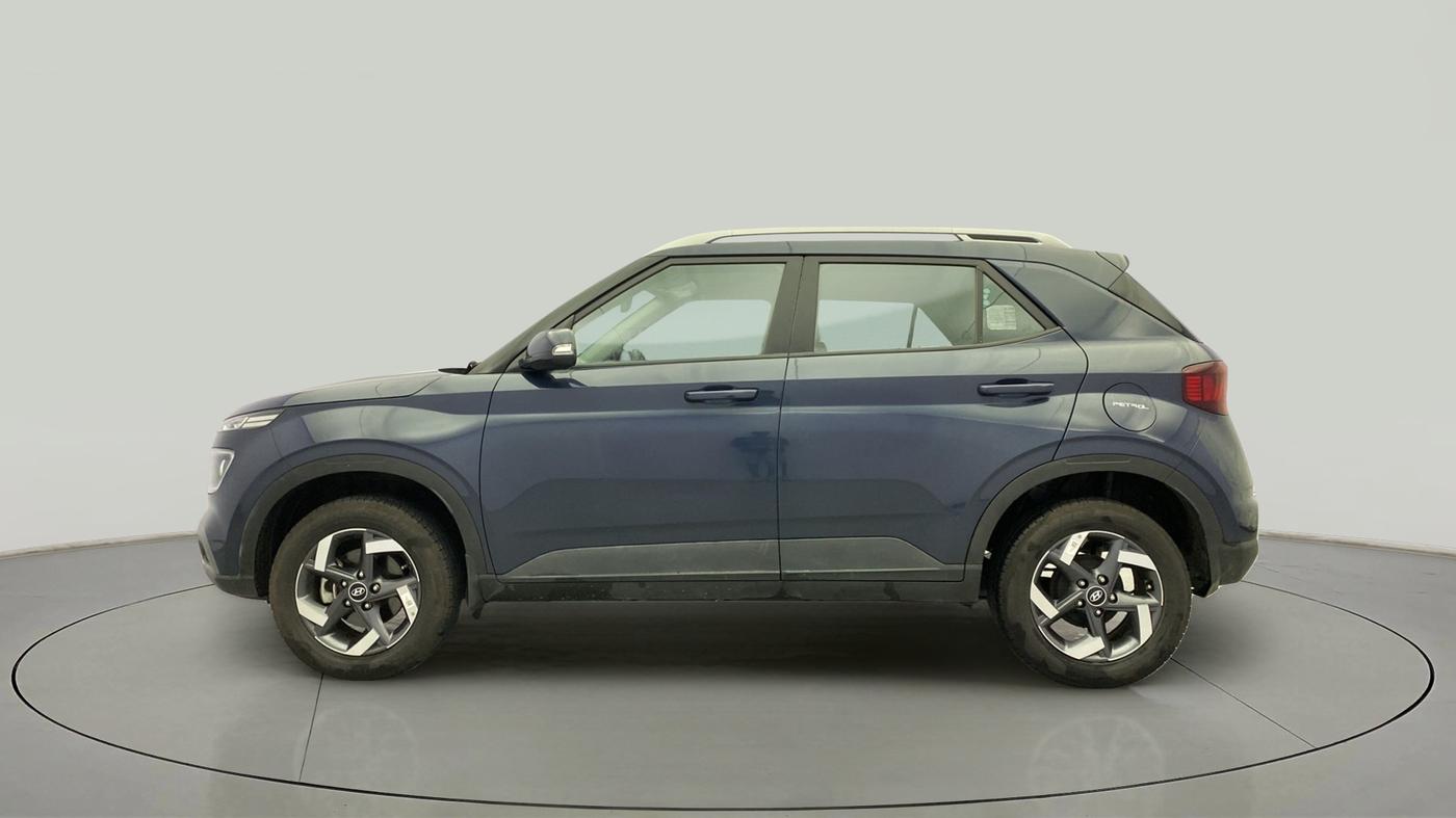 2021 Hyundai VENUE S+ 1.2, Petrol, Manual, 22,367 km, Left Side