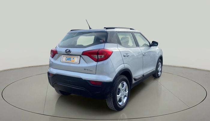 2022 Mahindra XUV300 W6 1.2 PETROL, Petrol, Manual, 14,549 km, Right Back Diagonal