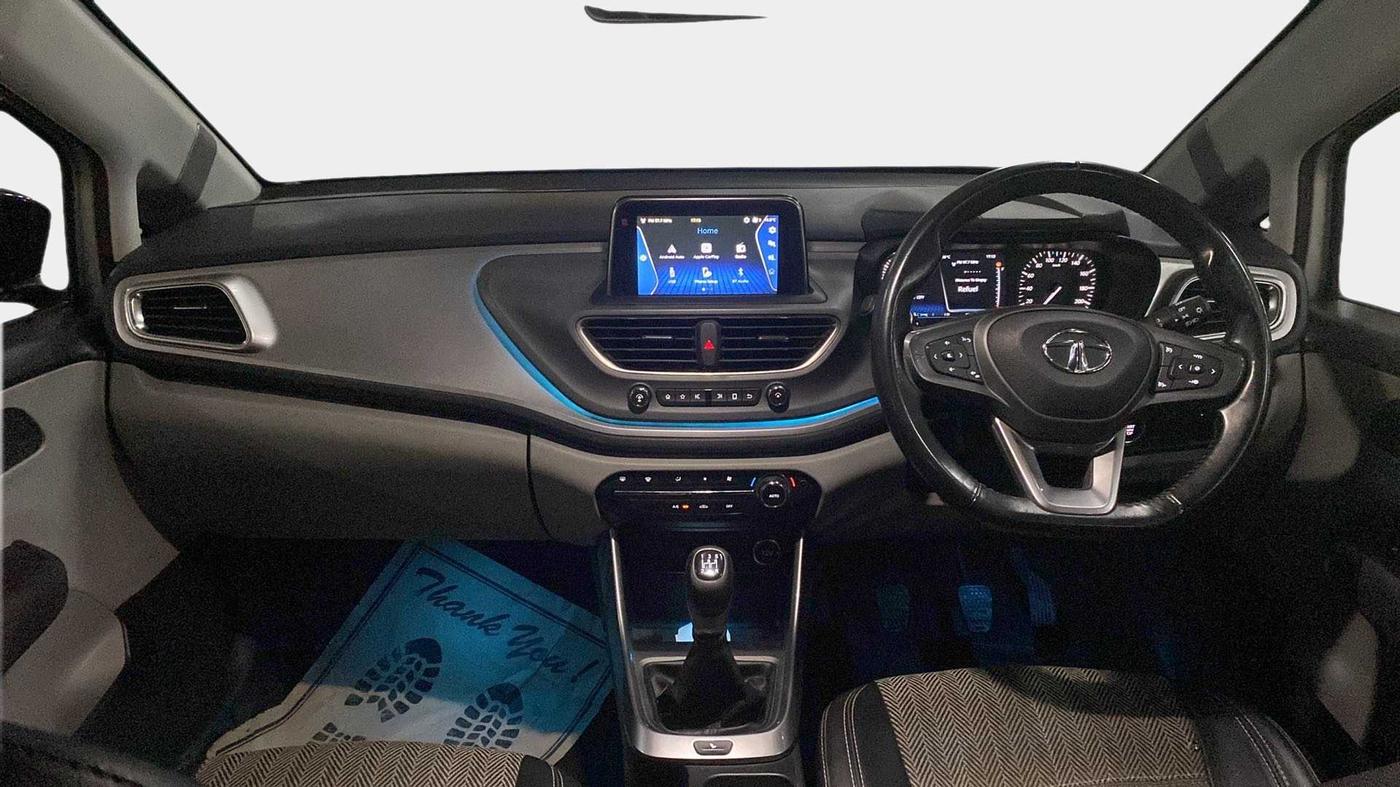 2020 Tata ALTROZ XZ PETROL, Petrol, Manual, 33,273 km, Dashboard