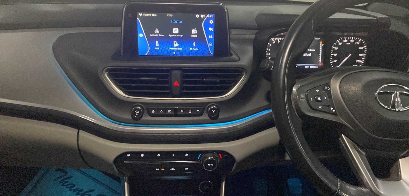 2020 Tata ALTROZ XZ PETROL, Petrol, Manual, 33,273 km, Air Conditioner