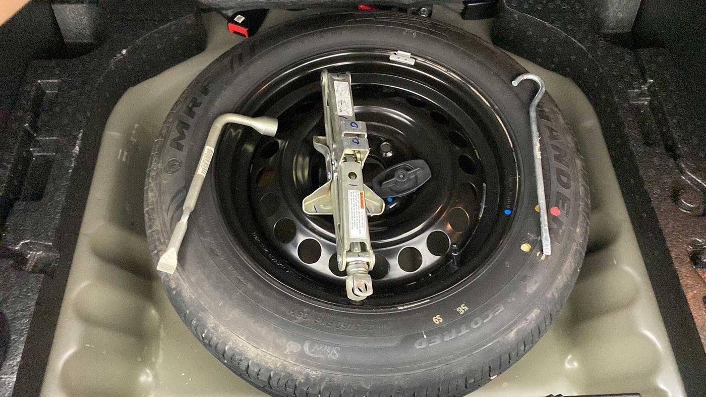 2023 Maruti BREZZA ZXI SMART HYBRID , Petrol, Manual, 18,693 km, Boot Inside