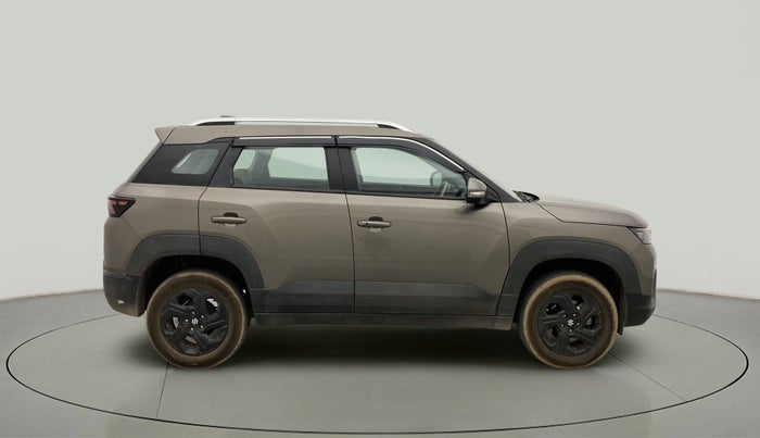 2023 Maruti BREZZA ZXI SMART HYBRID , Petrol, Manual, 18,693 km, Right Side View