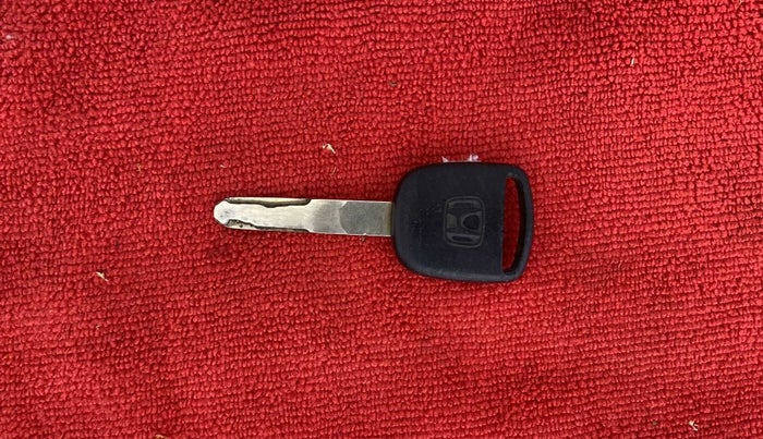 2013 Honda Brio S(O) AT, Petrol, Automatic, 51,814 km, Key Close Up