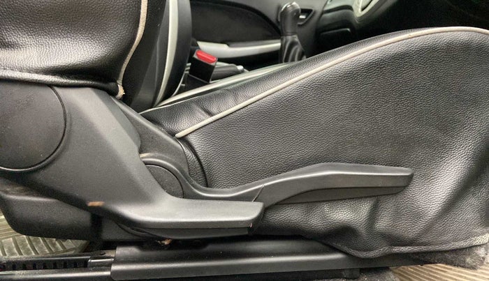 2017 Maruti Baleno ZETA PETROL 1.2, Petrol, Manual, 83,745 km, Driver Side Adjustment Panel