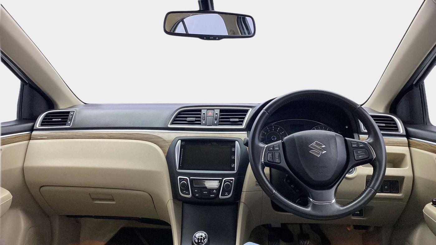 2018 Maruti Ciaz ALPHA 1.5 SHVS PETROL, Petrol, Manual, 25,397 km, Dashboard