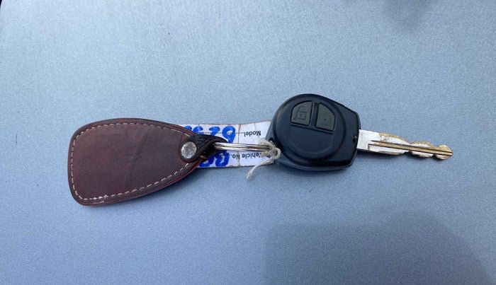 2016 Maruti Wagon R 1.0 VXI, Petrol, Manual, 36,847 km, Key Close Up