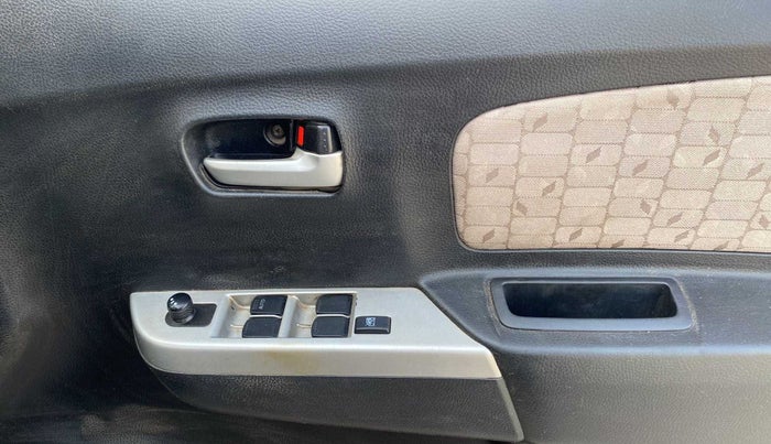 2016 Maruti Wagon R 1.0 VXI, Petrol, Manual, 36,847 km, Driver Side Door Panels Control