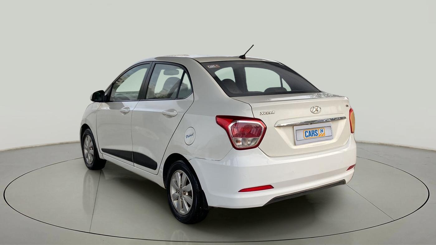 2016 Hyundai Xcent SX 1.2, Petrol, Manual, 1,10,181 km, Left Back Diagonal