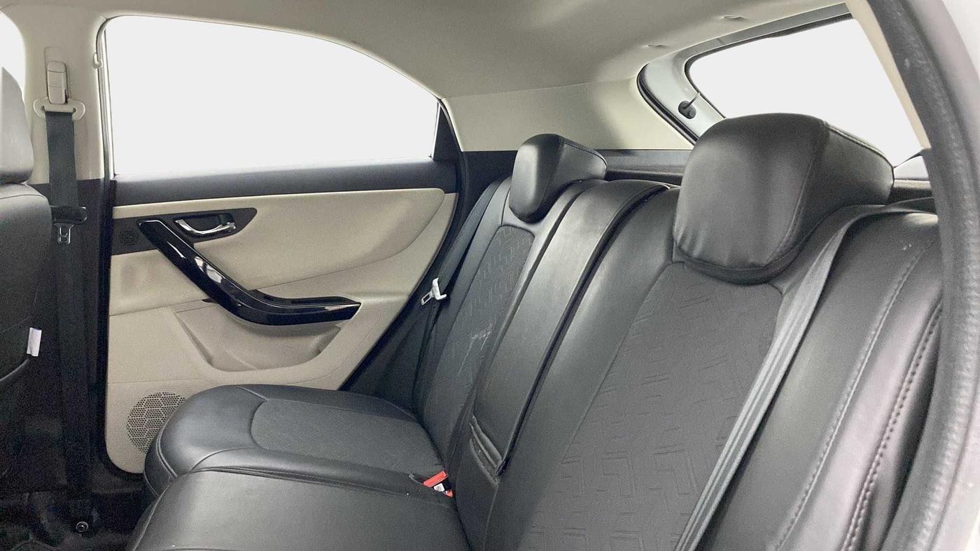 2023 Tata NEXON XZA PLUS PETROL, Petrol, Automatic, 13,154 km, Right Side Rear Door Cabin