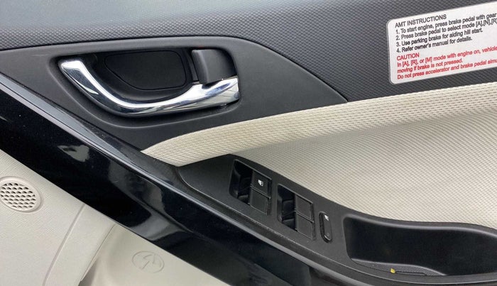 2023 Tata NEXON XZA PLUS PETROL, Petrol, Automatic, 13,154 km, Driver Side Door Panels Control