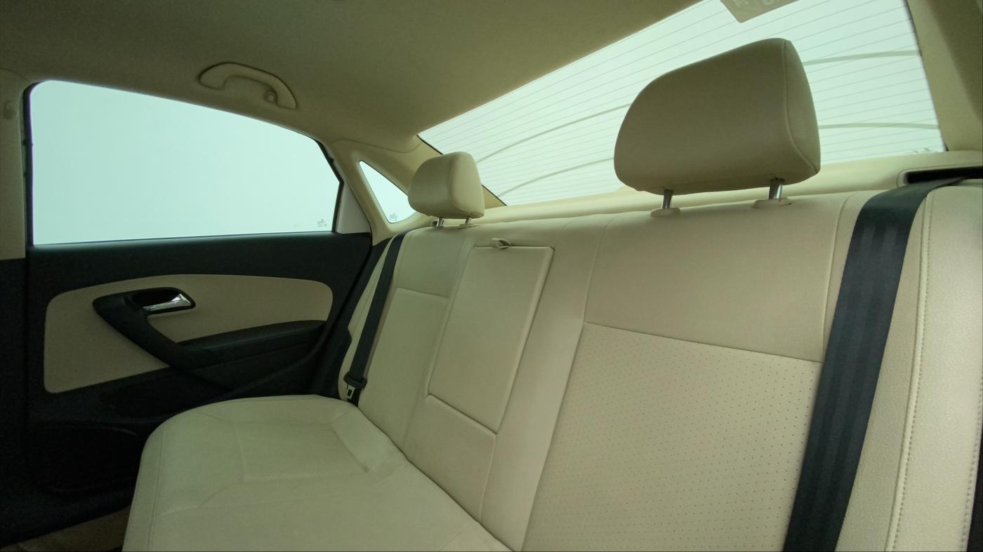 2020 Skoda Rapid STYLE AT TSI, Petrol, Automatic, 88,818 km, Right Side Rear Door Cabin