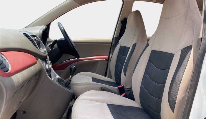 2013 Hyundai i10 MAGNA 1.2, Petrol, Manual, 60,560 km, Right Side Front Door Cabin