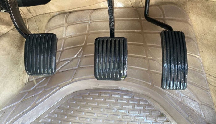 2013 Hyundai i10 MAGNA 1.2, Petrol, Manual, 60,560 km, Pedals