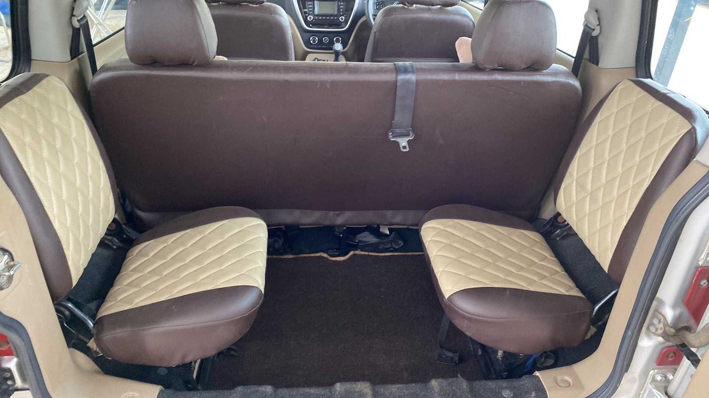 2016 Mahindra TUV300 T8, Diesel, Manual, 64,820 km, Third Seat Row ( optional )