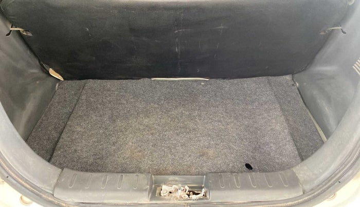 2017 Maruti Alto 800 LXI, Petrol, Manual, 1,11,170 km, Boot Inside