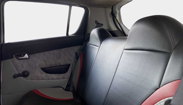 2017 Maruti Alto 800 LXI, Petrol, Manual, 1,11,170 km, Right Side Rear Door Cabin