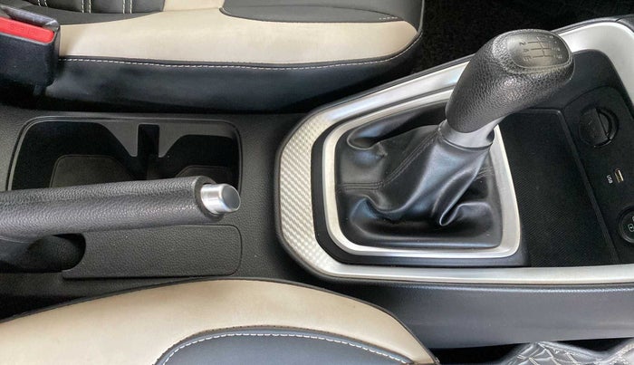 2022 KIA SONET HTK PLUS 1.0 IMT, Petrol, Manual, 22,750 km, Gear Lever