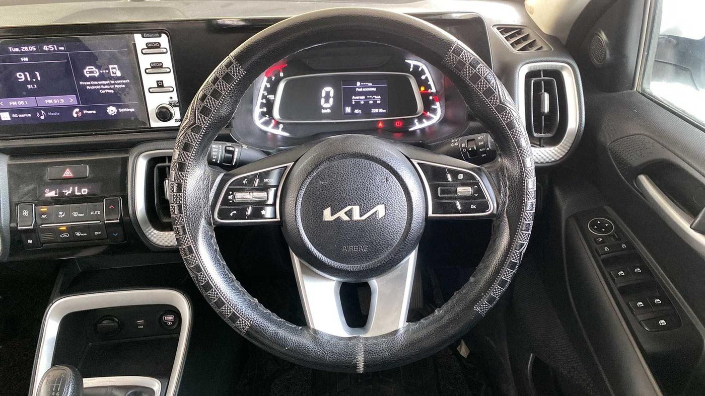 2022 KIA SONET HTK PLUS 1.0 IMT, Petrol, Manual, 22,750 km, Steering Wheel Close Up