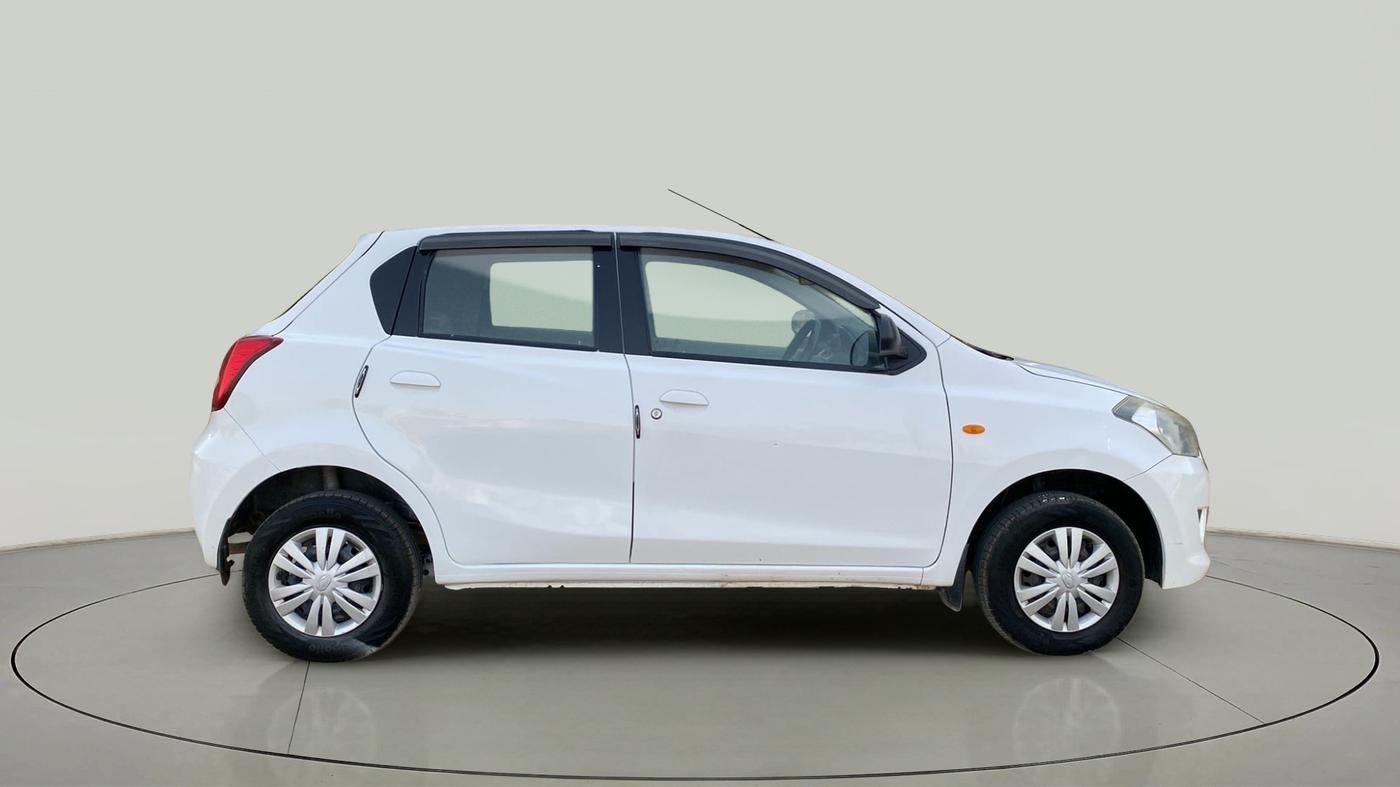 2018 Datsun Go T, Petrol, Manual, 75,377 km, Right Side