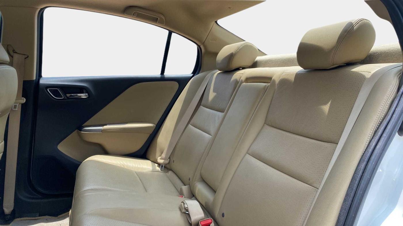 2019 Honda City 1.5L I-VTEC ZX CVT, Petrol, Automatic, 32,479 km, Right Side Rear Door Cabin