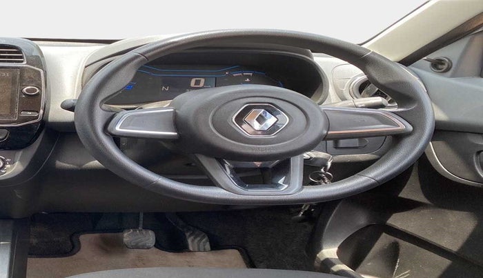 2020 Renault Kwid RXT 1.0 AMT (O), Petrol, Automatic, 33,663 km, Steering Wheel Close Up