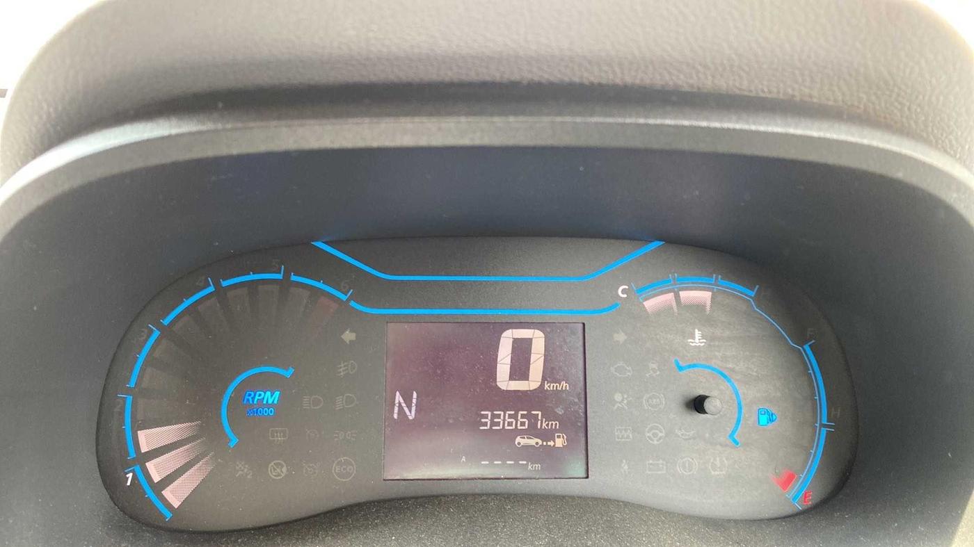 2020 Renault Kwid RXT 1.0 AMT (O), Petrol, Automatic, 33,663 km, Odometer Image