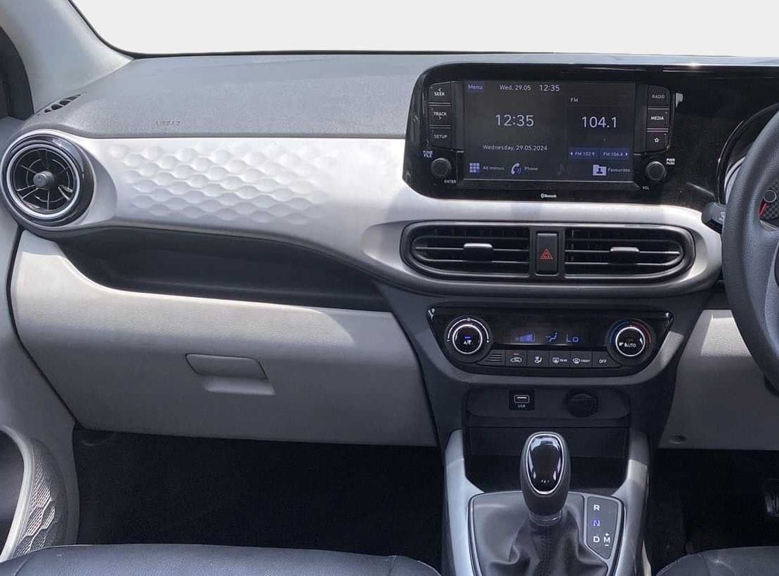 2021 Hyundai GRAND I10 NIOS SPORTZ AMT 1.2 KAPPA VTVT, Petrol, Automatic, 7,695 km, Air Conditioner