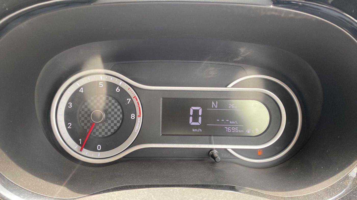 2021 Hyundai GRAND I10 NIOS SPORTZ AMT 1.2 KAPPA VTVT, Petrol, Automatic, 7,695 km, Odometer Image