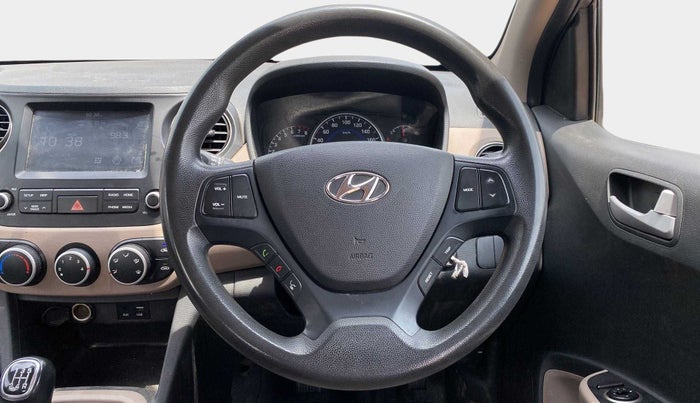 2017 Hyundai Grand i10 SPORTZ 1.2 KAPPA VTVT, Petrol, Manual, 96,375 km, Steering Wheel Close Up