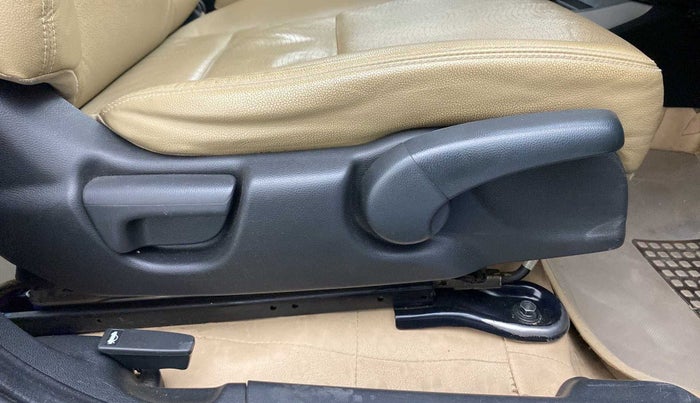 2016 Honda City 1.5L I-VTEC VX, Petrol, Manual, 99,778 km, Driver Side Adjustment Panel
