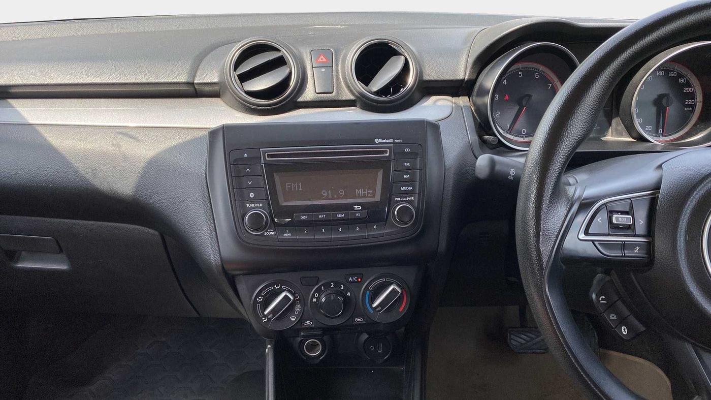 2018 Maruti Swift VXI AMT, Petrol, Automatic, 39,240 km, Air Conditioner