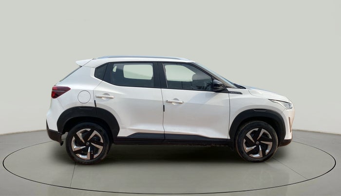 2021 Nissan MAGNITE XL, Petrol, Manual, 22,138 km, Right Side View