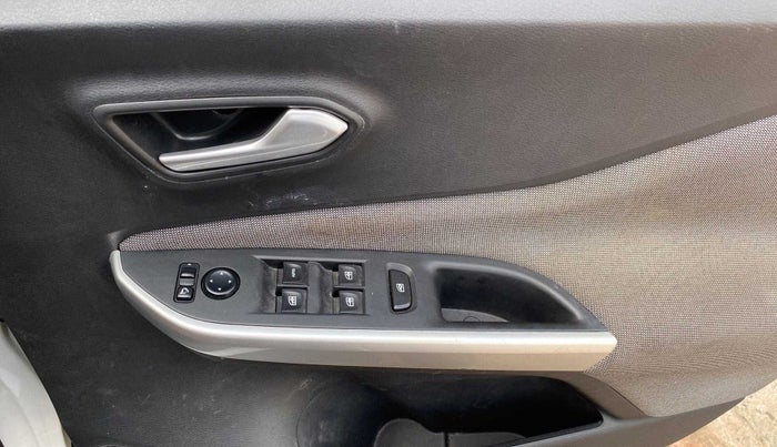 2021 Nissan MAGNITE XL, Petrol, Manual, 22,138 km, Driver Side Door Panels Control