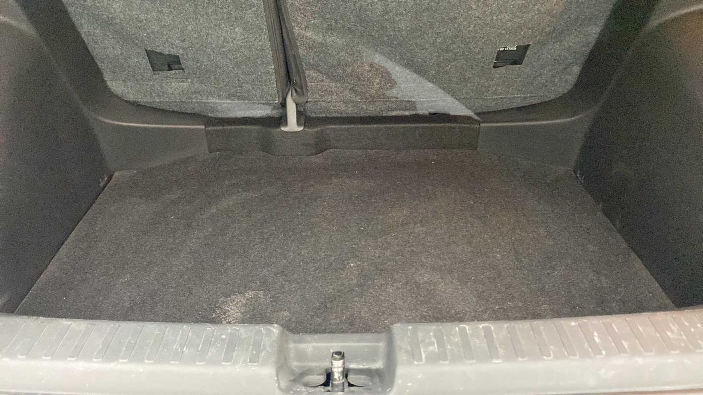 2022 Volkswagen TAIGUN HIGHLINE 1.0 TSI AT, Petrol, Automatic, 32,567 km, Boot Inside