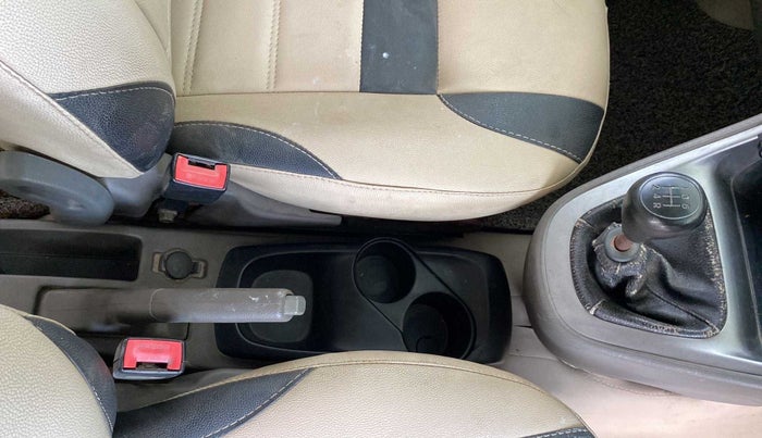 2012 Hyundai i10 MAGNA 1.1, Petrol, Manual, 71,100 km, Gear Lever