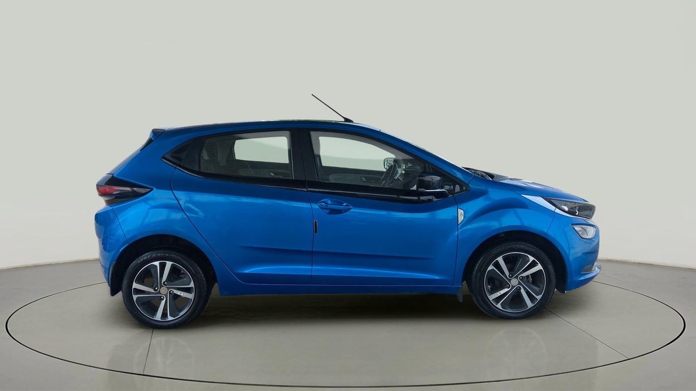 2021 Tata ALTROZ XZ PETROL, Petrol, Manual, 11,459 km, Right Side View