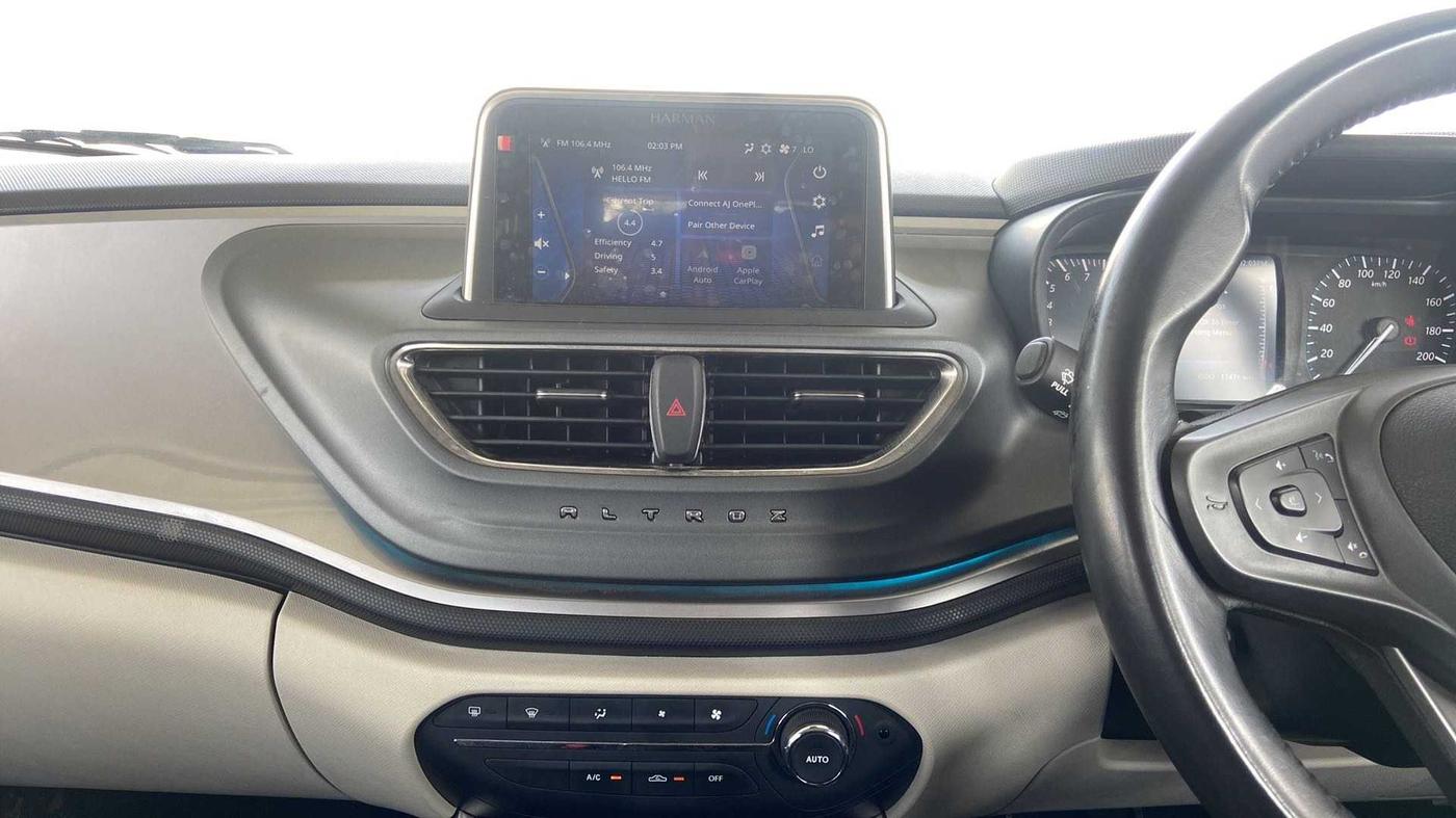 2021 Tata ALTROZ XZ PETROL, Petrol, Manual, 11,459 km, Air Conditioner