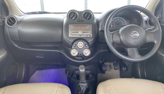 2016 Nissan Micra Active XV, Petrol, Manual, 49,361 km, Dashboard