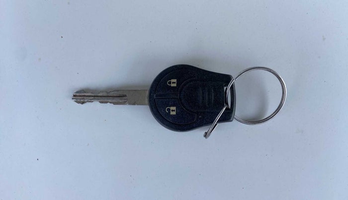 2016 Nissan Micra Active XV, Petrol, Manual, 49,361 km, Key Close Up