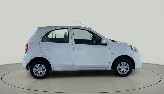 2016 Nissan Micra Active XV, Petrol, Manual, 49,361 km, Right Side View