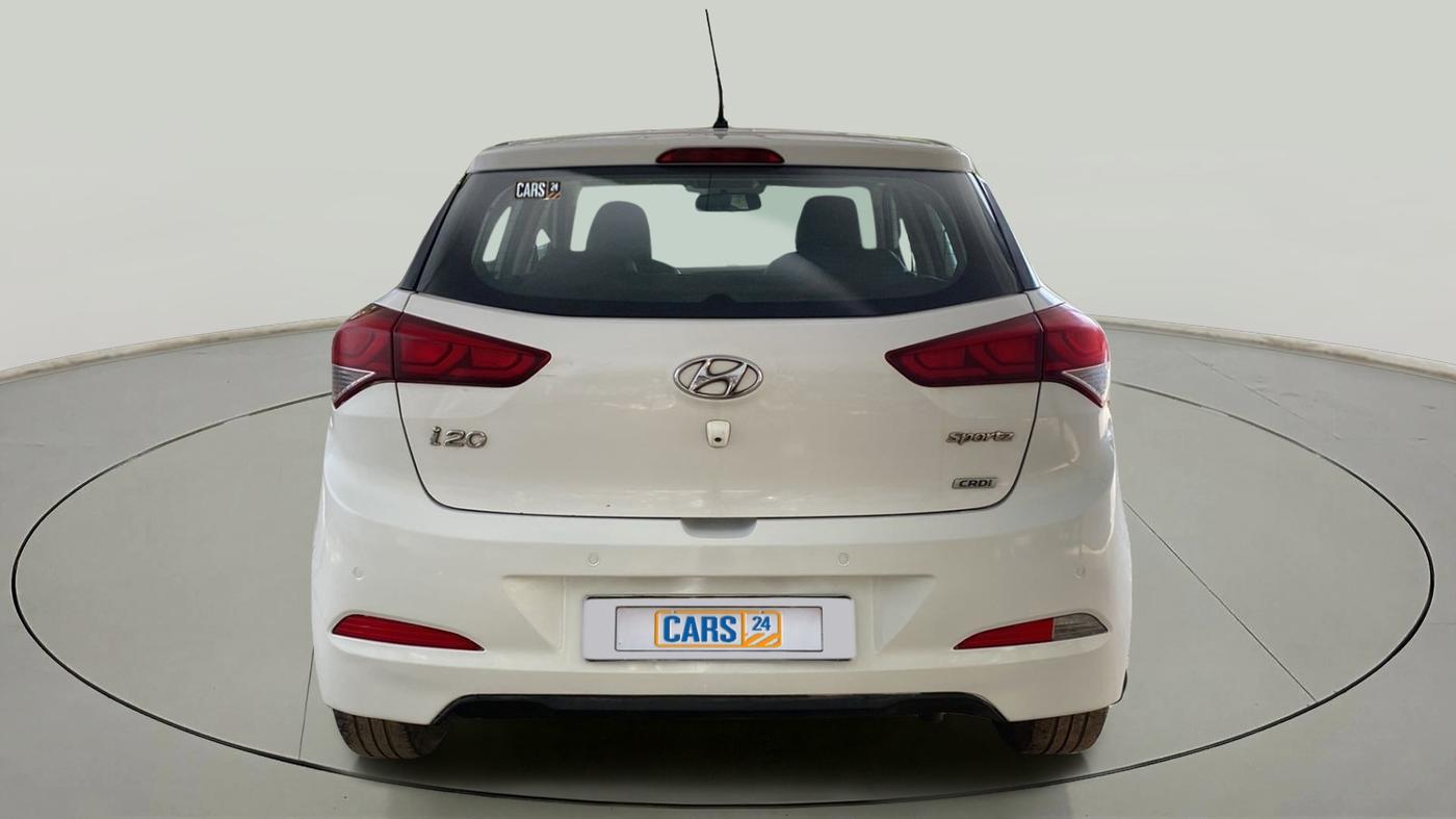 2016 Hyundai Elite i20 SPORTZ 1.4 CRDI, Diesel, Manual, 1,15,613 km, Back/Rear
